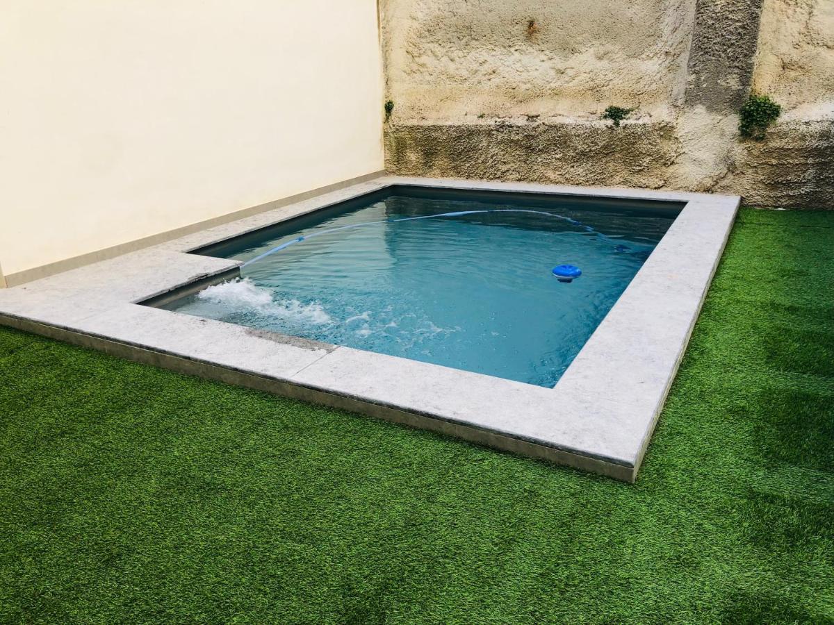 Apartamentos Bocairenthomes, En Pleno Centro De Bocairent, Con Pequena Piscina Y Parking Privado Zewnętrze zdjęcie