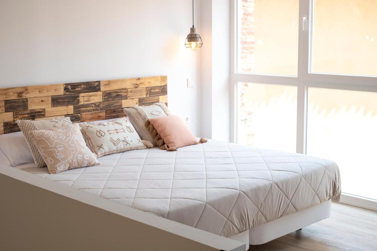 Apartamentos Bocairenthomes, En Pleno Centro De Bocairent, Con Pequena Piscina Y Parking Privado Zewnętrze zdjęcie