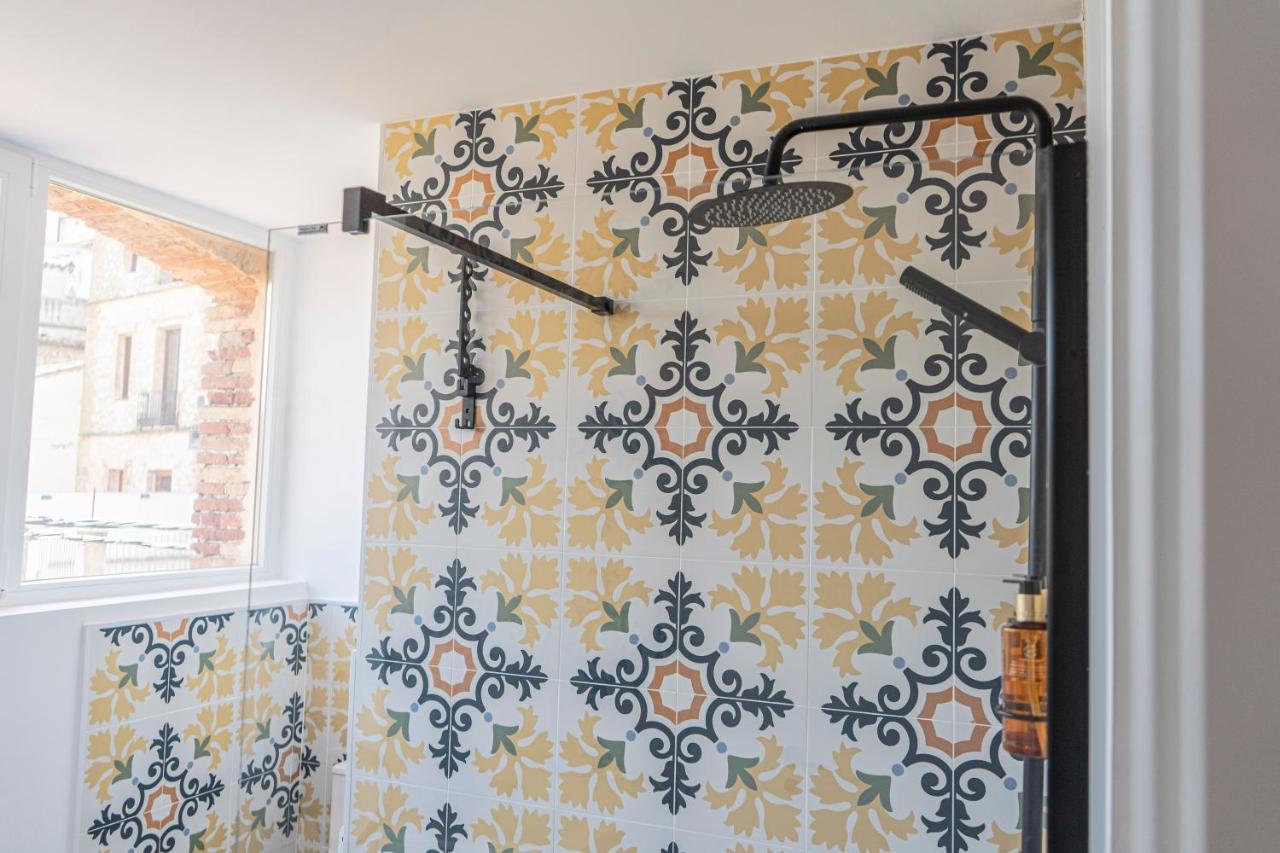 Apartamentos Bocairenthomes, En Pleno Centro De Bocairent, Con Pequena Piscina Y Parking Privado Zewnętrze zdjęcie