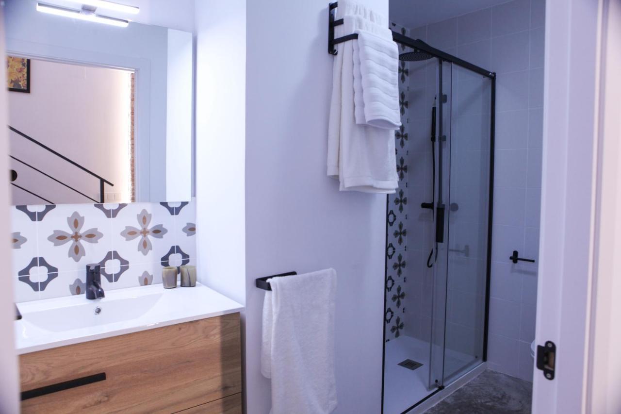 Apartamentos Bocairenthomes, En Pleno Centro De Bocairent, Con Pequena Piscina Y Parking Privado Zewnętrze zdjęcie