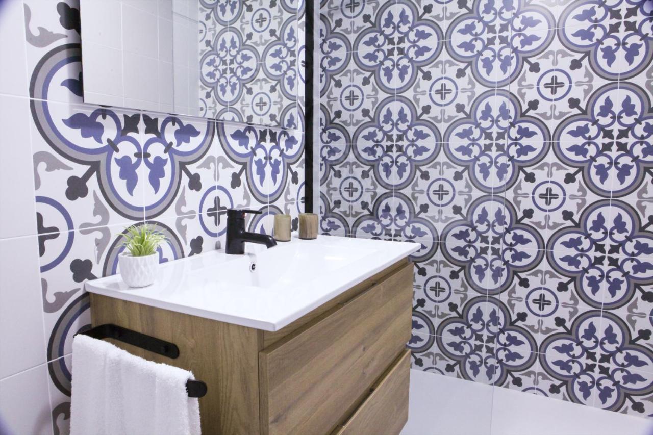 Apartamentos Bocairenthomes, En Pleno Centro De Bocairent, Con Pequena Piscina Y Parking Privado Zewnętrze zdjęcie