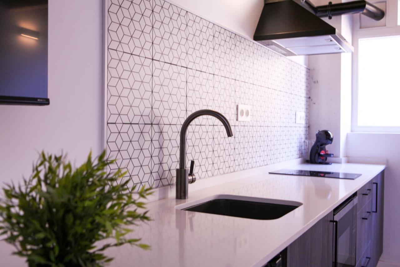 Apartamentos Bocairenthomes, En Pleno Centro De Bocairent, Con Pequena Piscina Y Parking Privado Zewnętrze zdjęcie